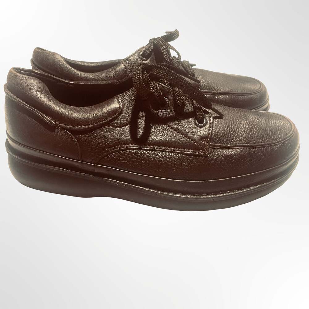 Propét Men's Brown Leather Comfort Casual Walking Shoes - Picture 6 of 8